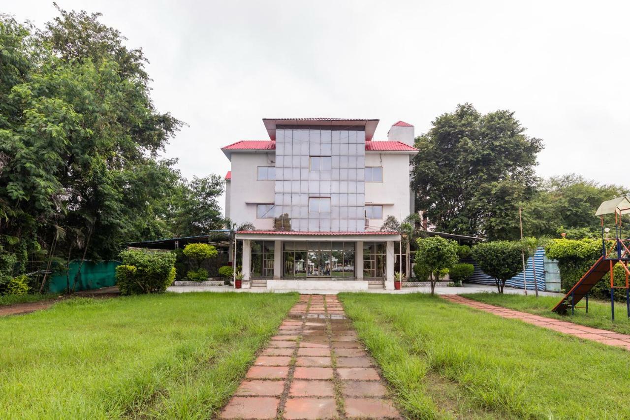 Hôtel Spot On 48618 Vasundhara Gardens à Bhopal Extérieur photo