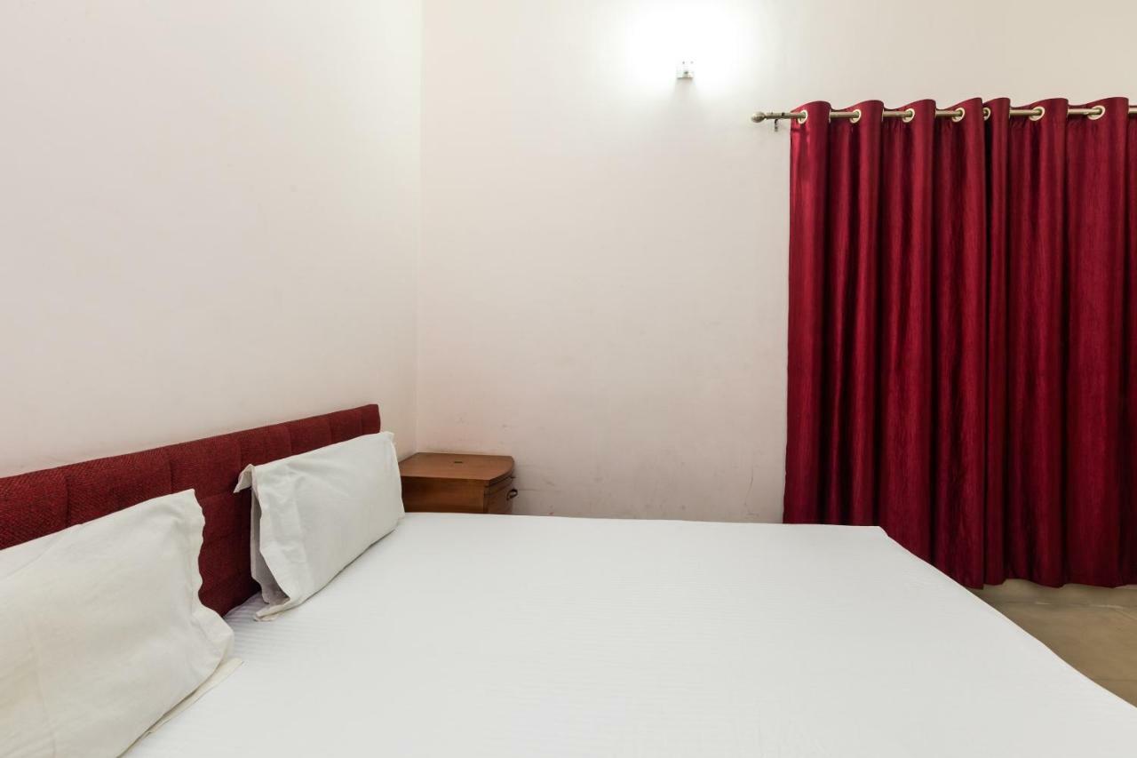 Hôtel Spot On 48618 Vasundhara Gardens à Bhopal Extérieur photo
